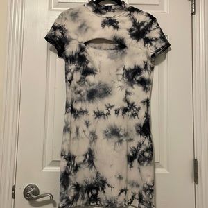 Tie-Dye Women’s Bodycon Dress (Garage)